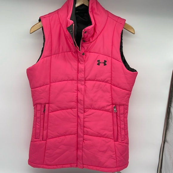 NWT Under Armour Performance Coldgear Semi-Fitted Pink Vest Women Medium - Picture 1 of 10